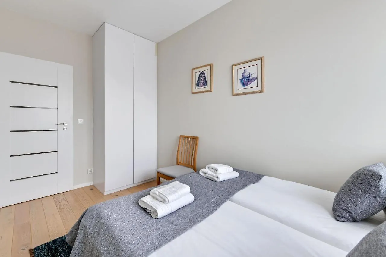 City Center Nowa Grobla Apartments & Parking By Downtown Apartments Gdańsk 0*,